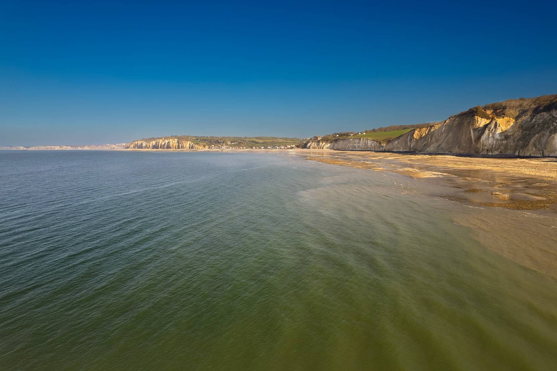 Top 7 des meilleurs spots drone en Normandie